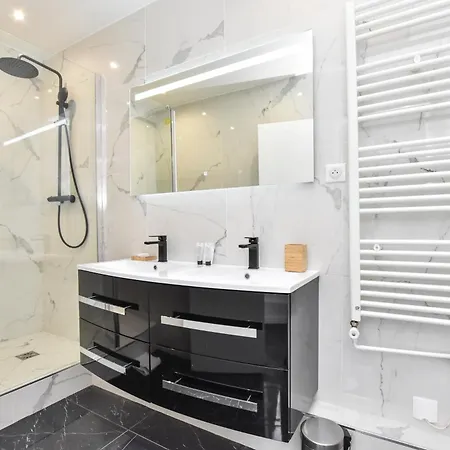 Magnifique Loft Place Saint Fargeau 아파트