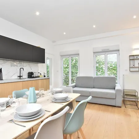 아파트 Magnifique Loft Place Saint Fargeau *